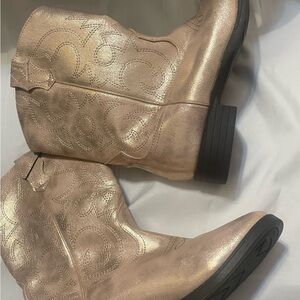 Wonder Nation Shimmering Gold Ankle Boots